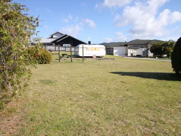 19 Golden Hills Drive Pauanui_5