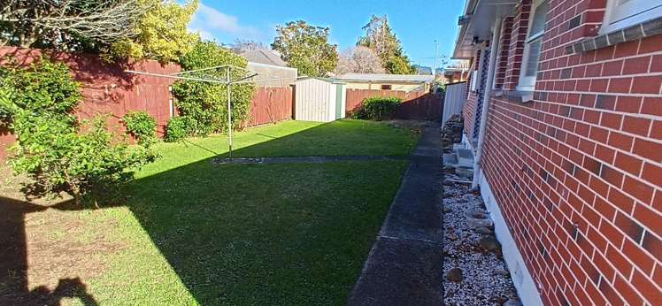 2a Gower Street Silverstream_17