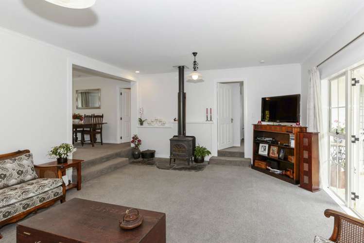 127 Woodlands Park Road Titirangi_5