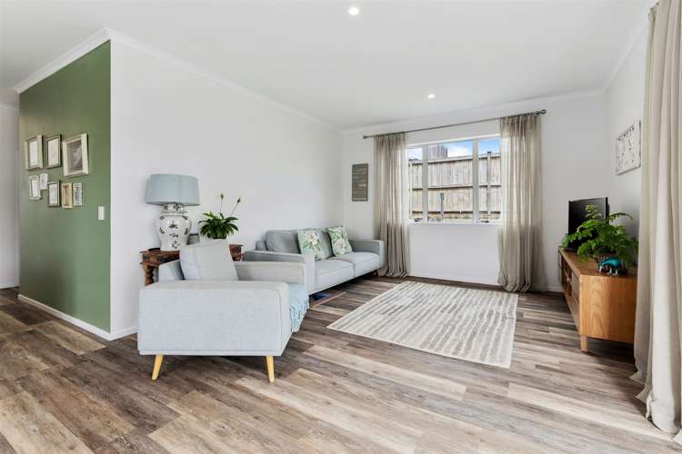 26 Couldrey Crescent Red Beach_7