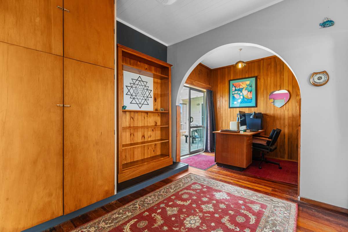 1009 Hetherington Road_2