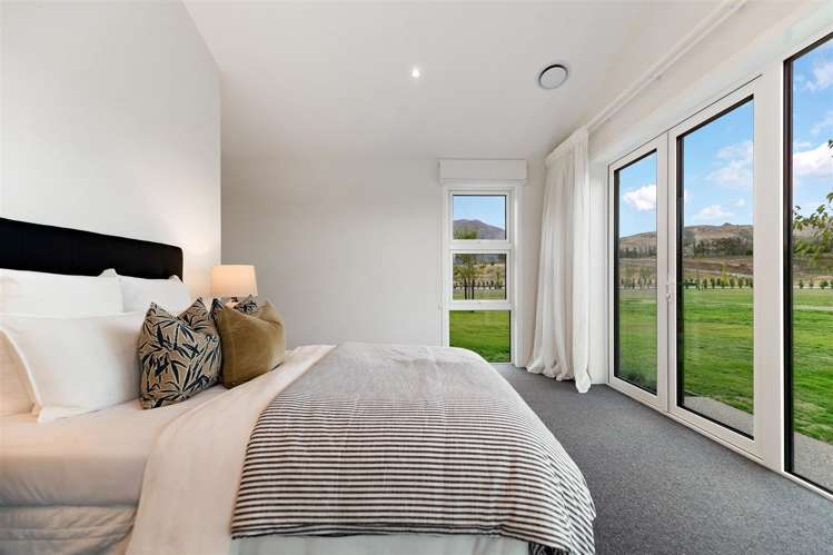 49 Stone Drive Cromwell_19