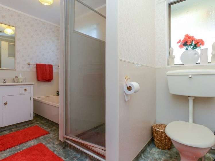 18 Yarmouth Road Flaxmere_9