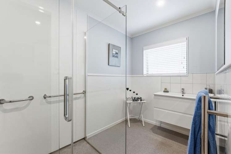12B Kent Road St Johns Hill_18