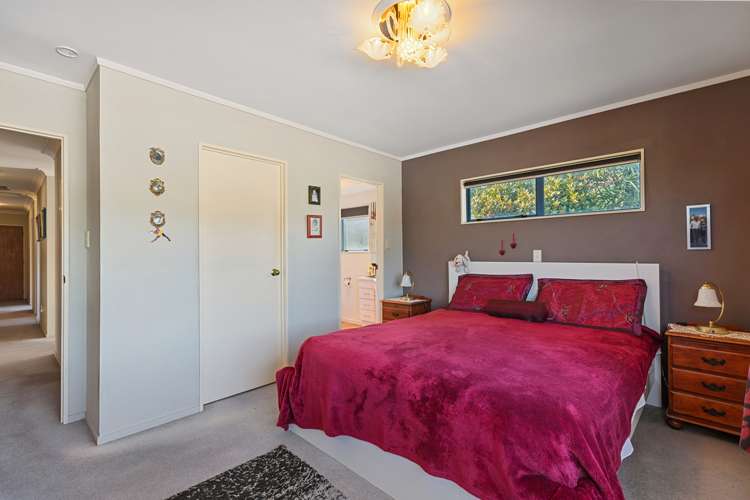 18 Lorrigan Way Welcome Bay_17