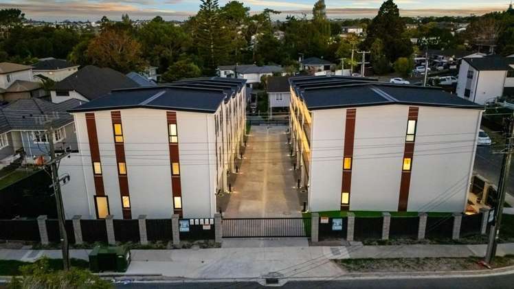 C/41 Kelwyn Road Kelston_0