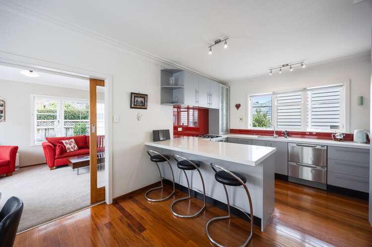 2/233b Hillsborough Road Mount Roskill_7