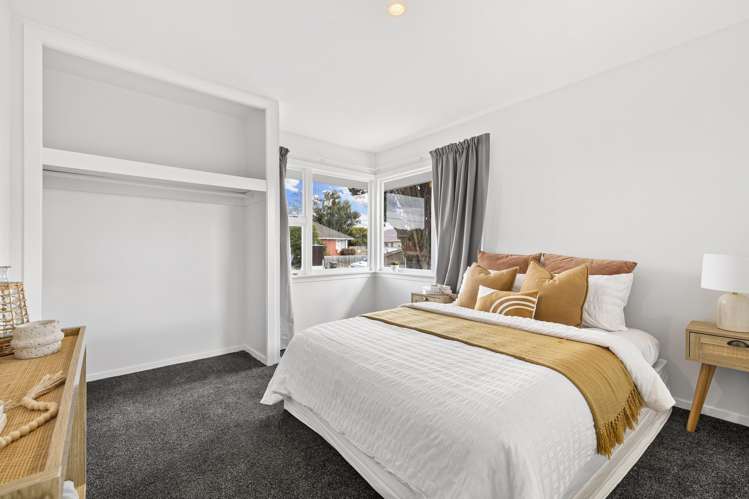 15 Vancouver Crescent Wainoni_6