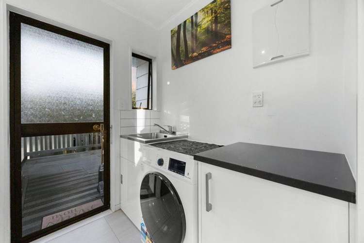 1/34A Helena Street Massey_8