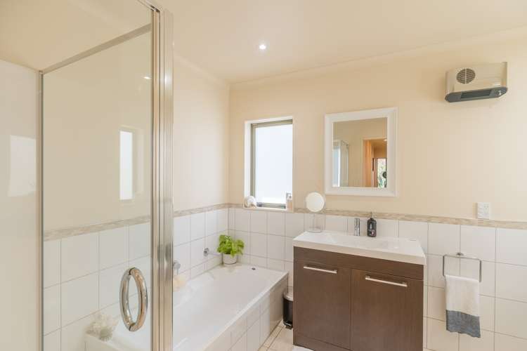 4b Huia Road Raumati Beach_10