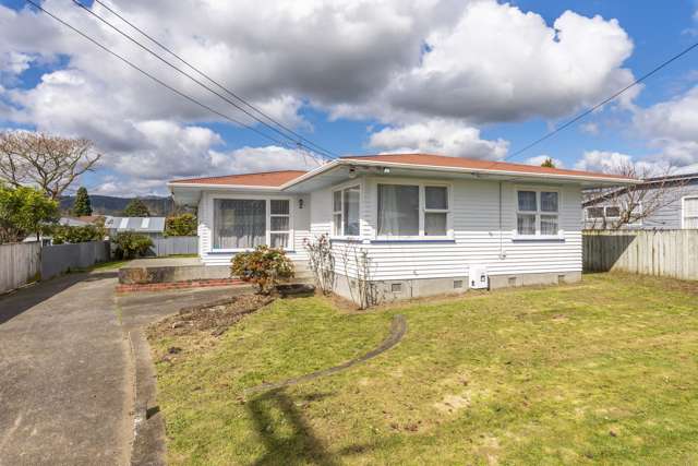 20 Green Avenue Levin_1