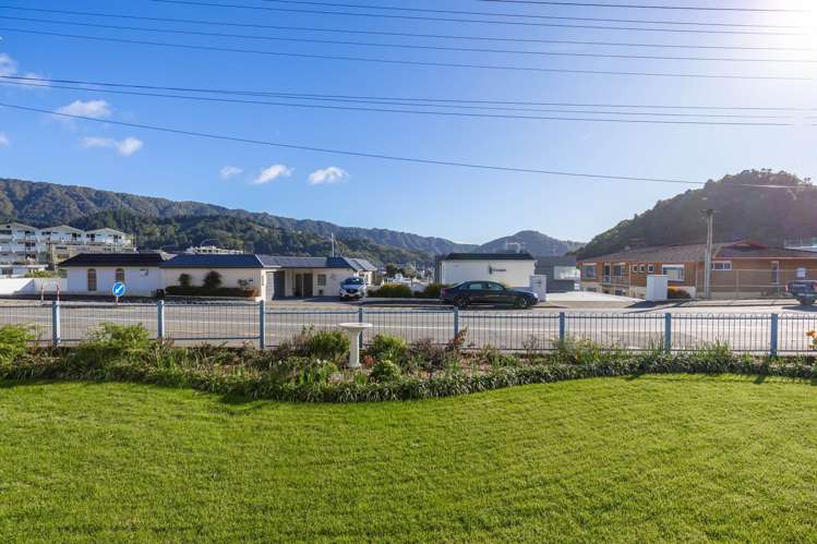 42 Waikawa Road Picton_44
