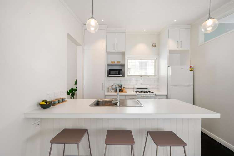 9 Herald Terrace Berhampore_3