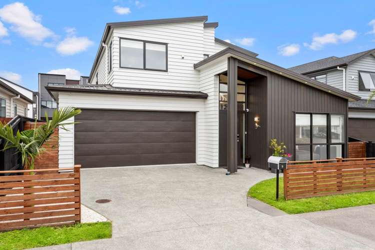 9 Hangar Lane Whenuapai_1