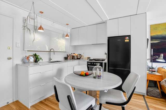 A/280 Motutara Road Muriwai Beach_4