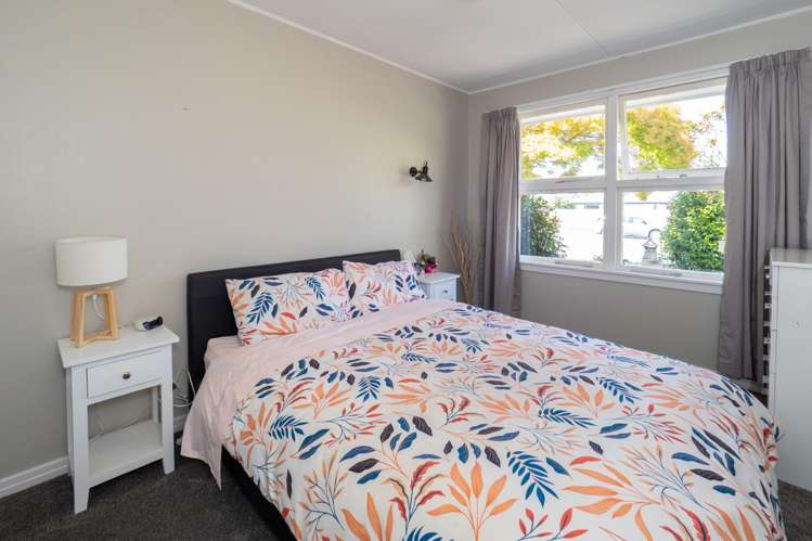 63 Creek Road Allenton_17