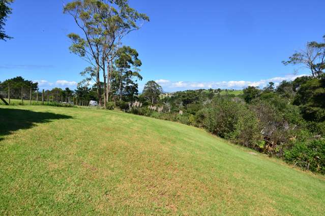 1141a Whangaparaoa Road Tindalls Beach_2