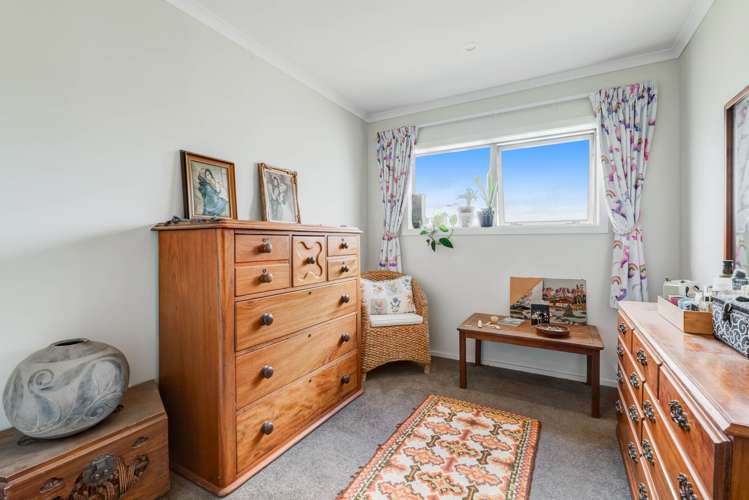 39 Inland Road Helensville_11