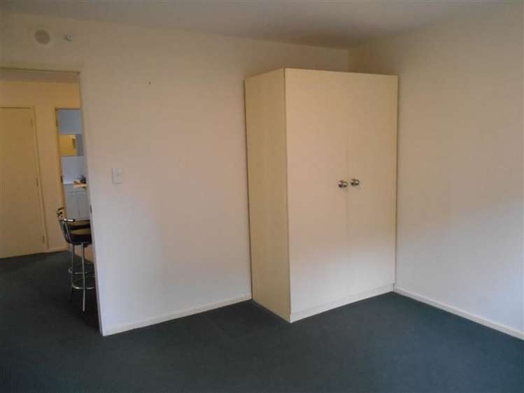 4/27 Drummond Street Mount Cook_7