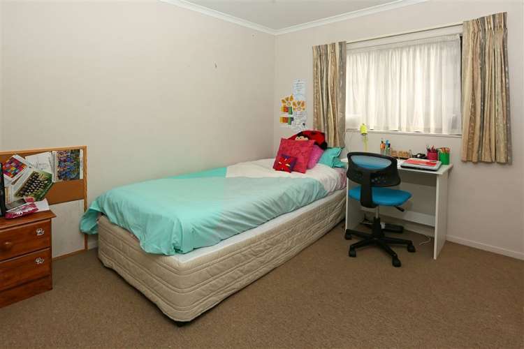 14 Westglen Place Ranui_15