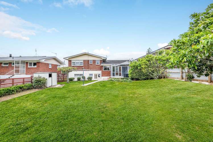 8 Iorangi Place Hillpark_25