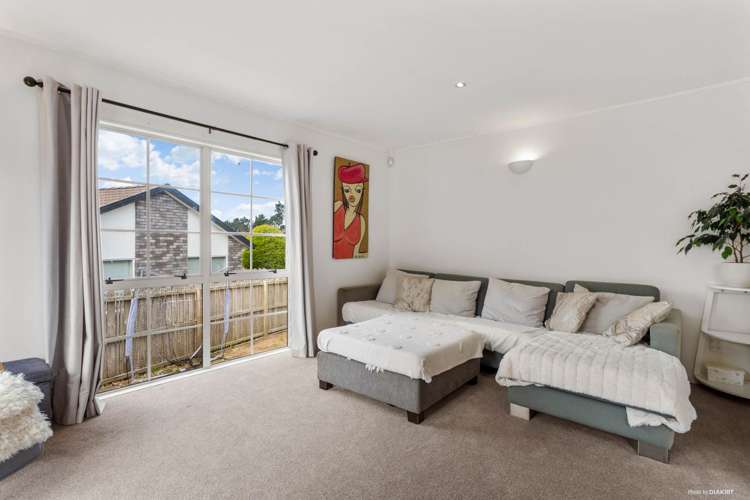 9 Owl Court Unsworth Heights_7