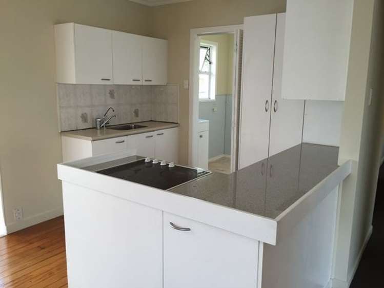 18 Burbank Road_0