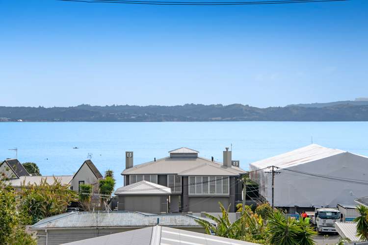 41 De Luen Avenue Tindalls Beach_3