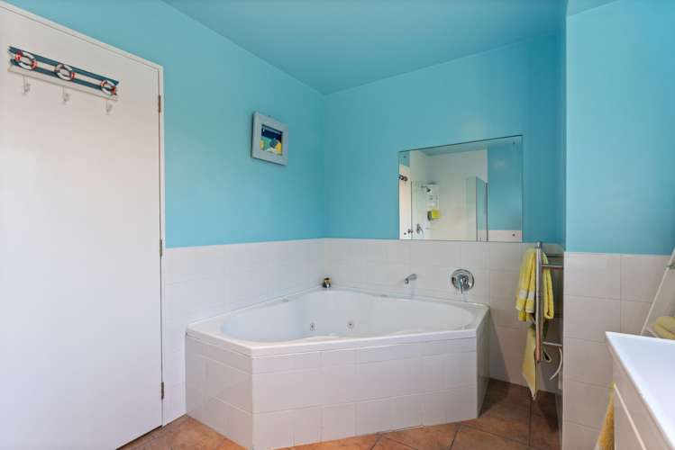 43 Longbeach Drive Castlecliff_18