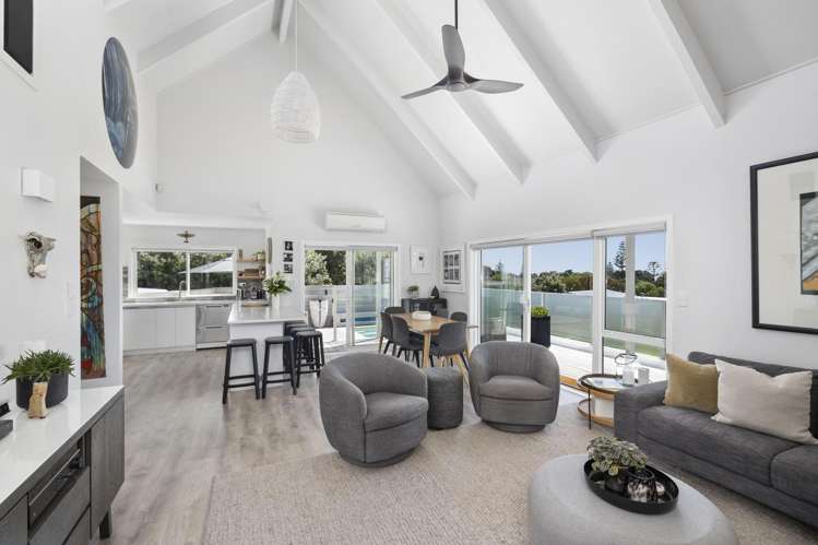 11 Palm Parade Riversdale Beach_6