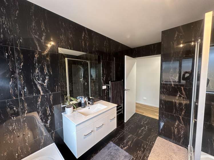 33 Rock Ridge Drive Kamo_12