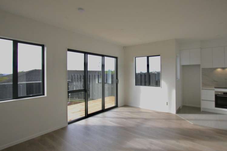 9/144 Titirangi Road New Lynn_7