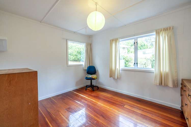 53 Whakarite Road Ostend_17