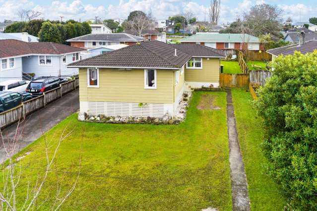 16 Old Wairoa Road Papakura_2