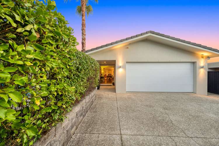 11 Holly Way Sunnyhills_33