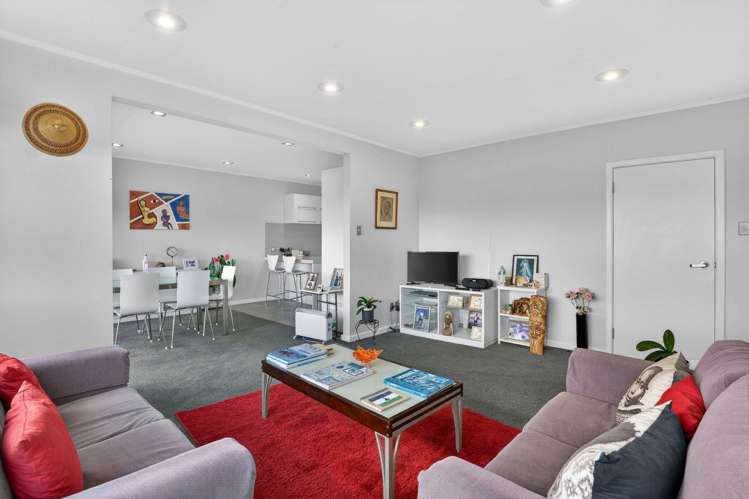 1/68 Atkin Avenue_3