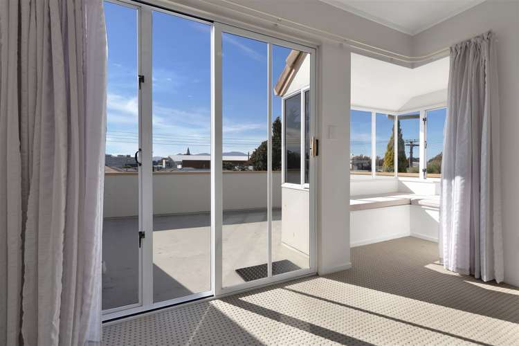 2/20 Up Francis Street Blenheim Central_8