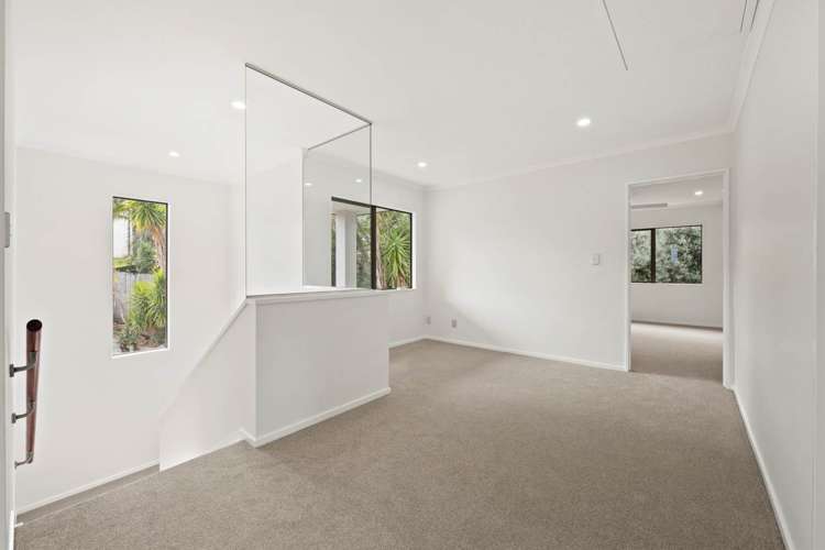 21 William Gamble Drive Greenhithe_6