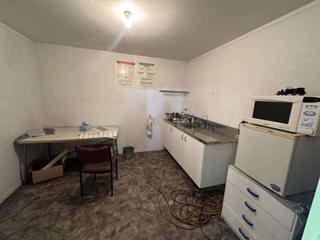 Unit 2, 5 Arko Place Paraparaumu_4