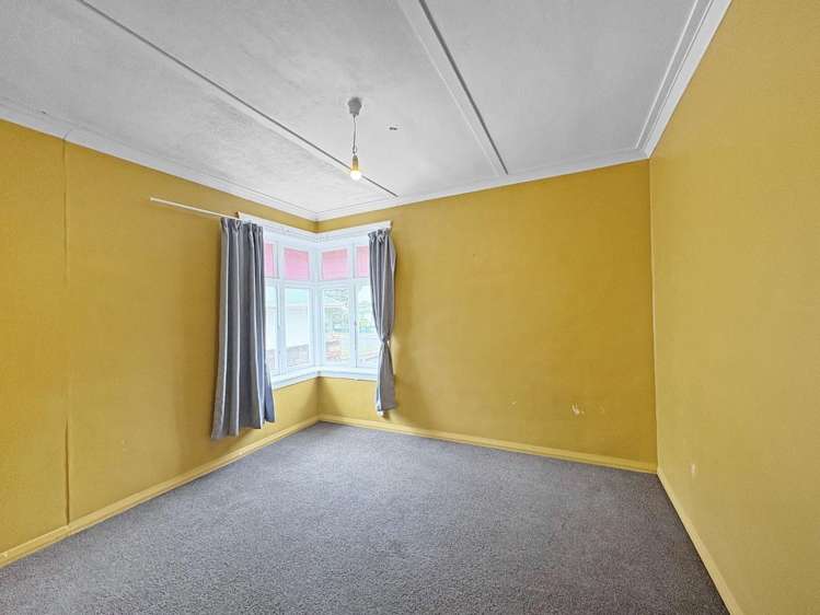 37 Manuka Street 1200_7