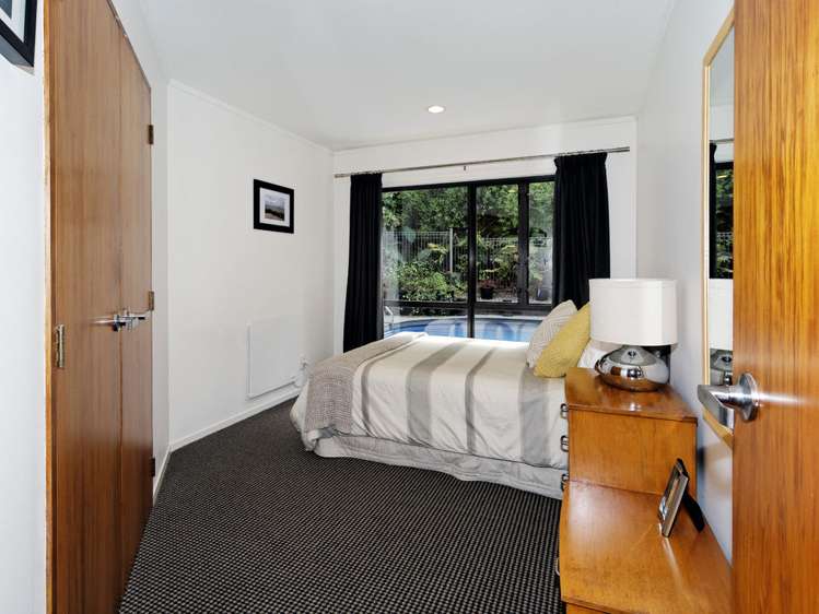 272 Shaw Road Titirangi_16