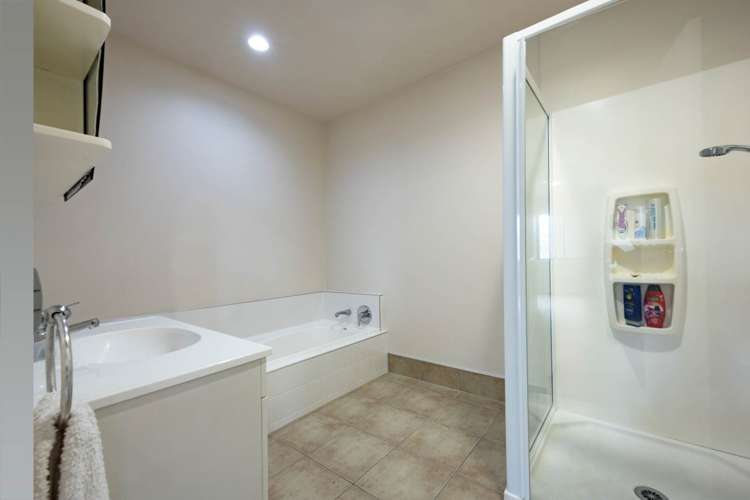 40 Lake Panorama Drive Henderson_12