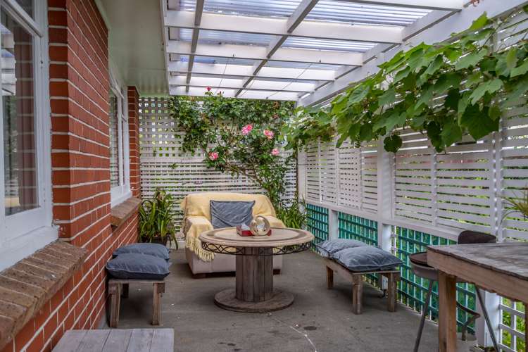 57 Intermediate Street Solway_16