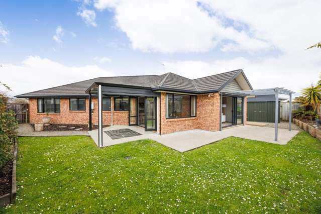 Tidy, modern living in a quiet cul-de-sec