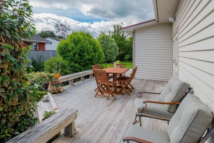 14 Queenwood Road Levin_16