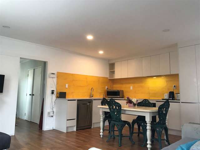 1/2 Aotea Road Glen Eden_1