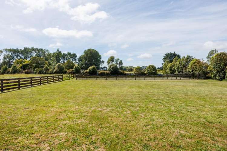 2-4 Satori Way Feilding_6