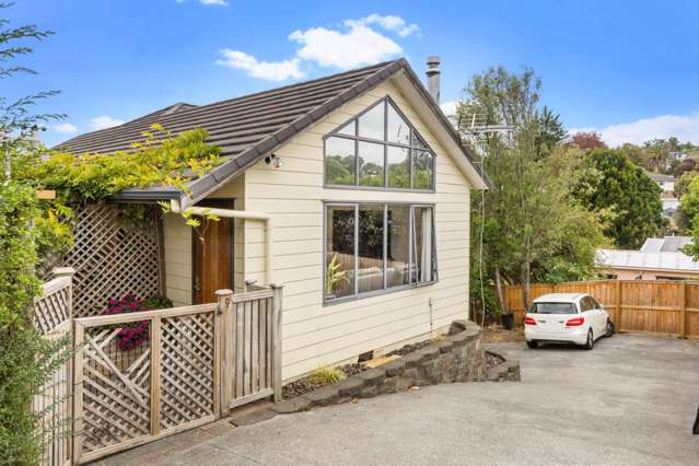 9 Loughanure Place Massey_1