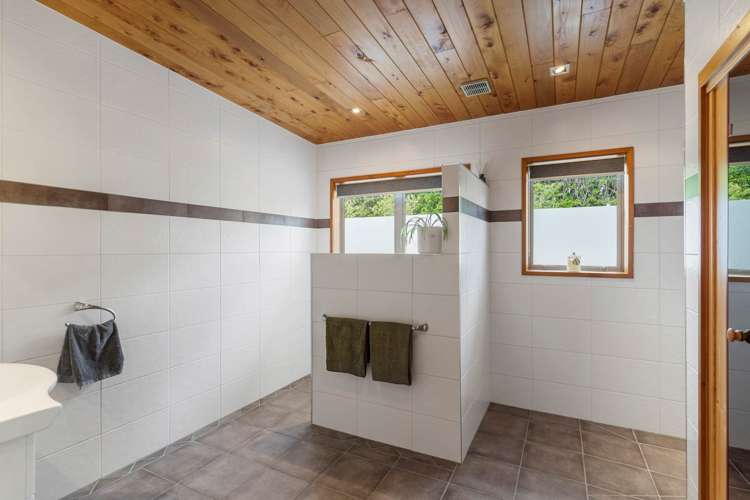 168 Portsmouth Road Bombay_19