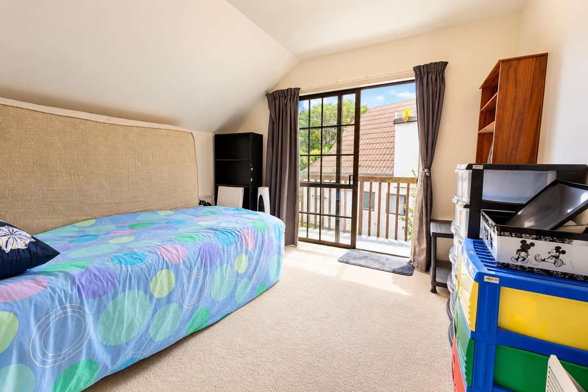 7/8 Bayswater Place_1